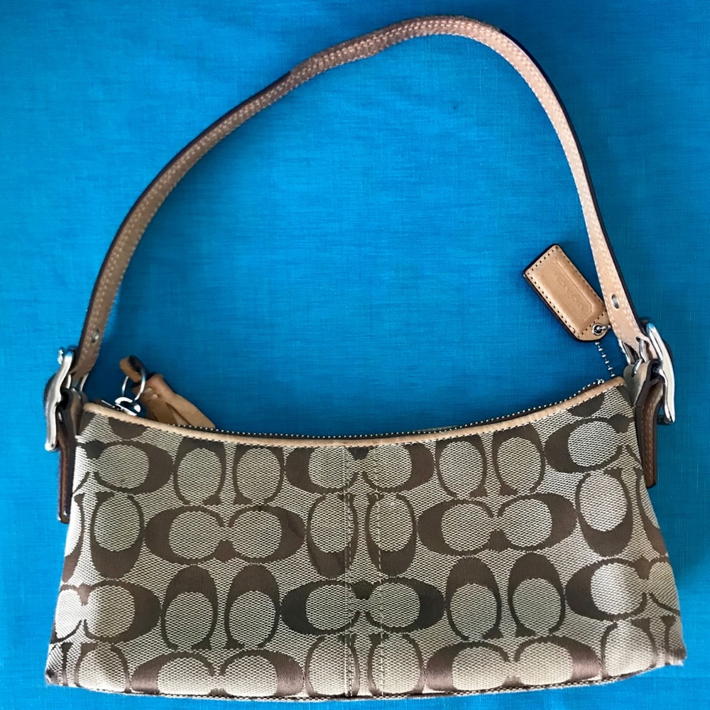Vintage Coach Purse 👜Khaki